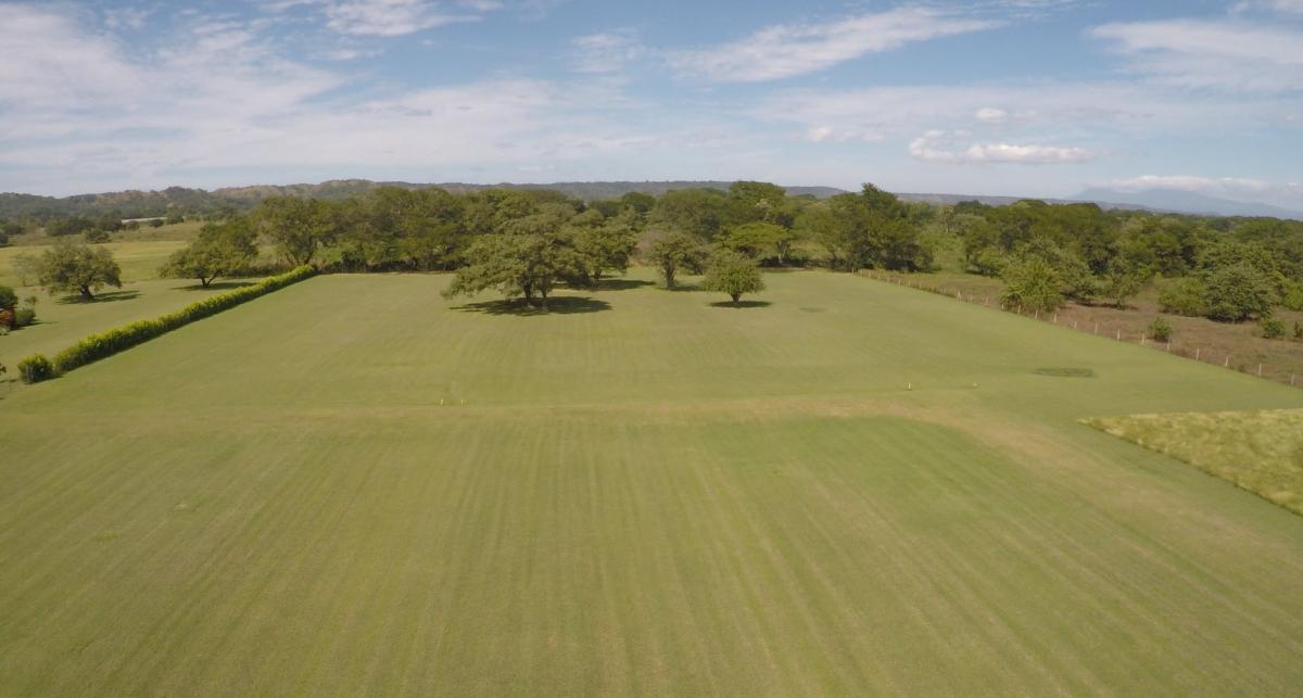 Land behind Hacienda Las Palmas